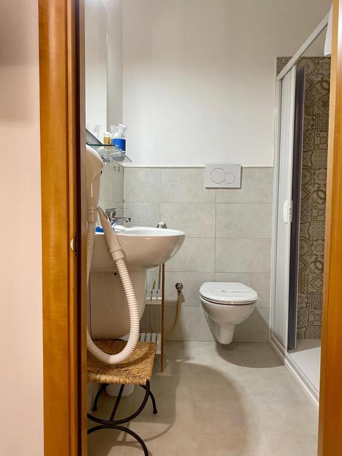 Ginevra Rooms Барі Екстер'єр фото