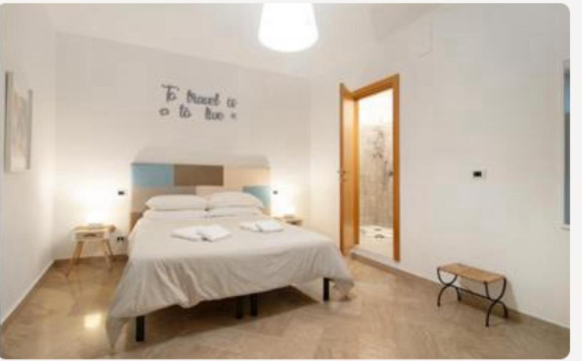 Ginevra Rooms Барі Екстер'єр фото